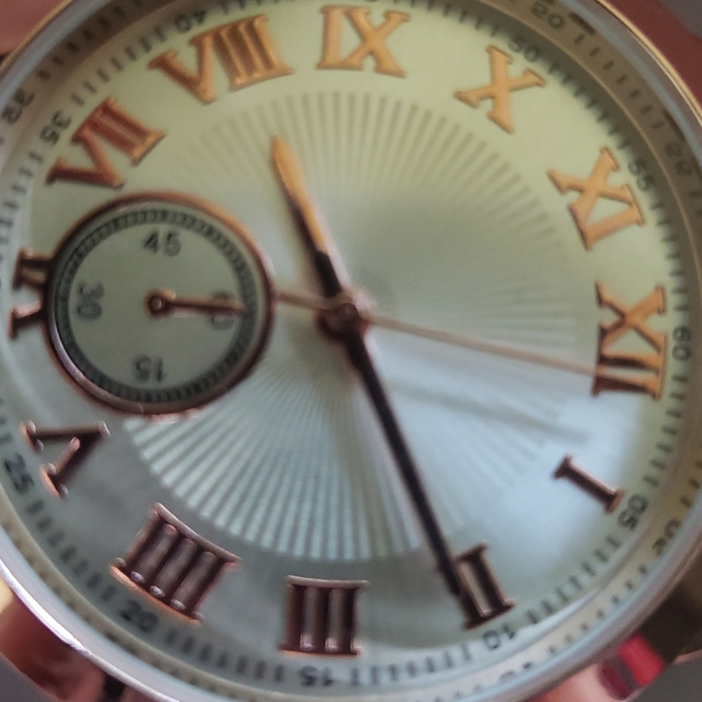 Watch ⌚ - Picture 6 of 9